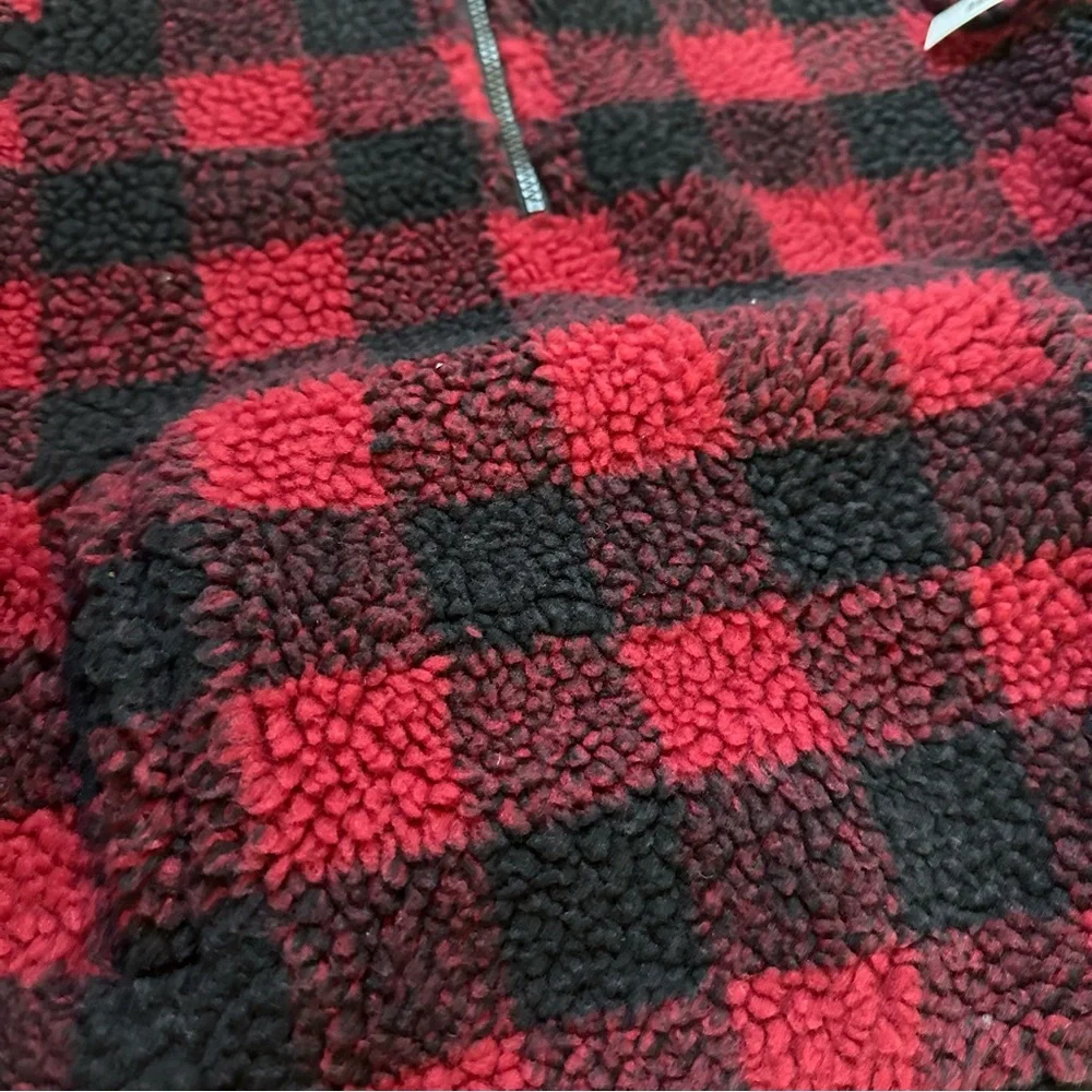NEW! Kid’s Amazon Essentials Buffalo Plaid Quarter Zip Sherpa Pullover, Sm (6/7)